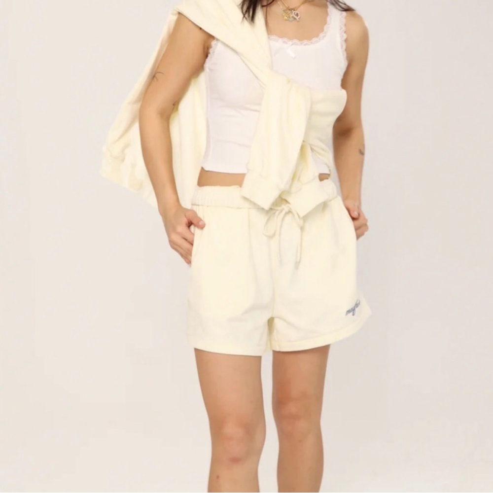 The Mayfair Group 444 Sweatshorts - Picture 2 of 7